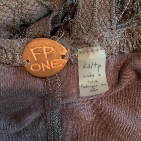 Free People One boho shorts - Picture 2 of 3